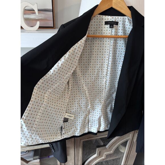 Ann Taylor Black Blazer Size 4 - Picture 4 of 8